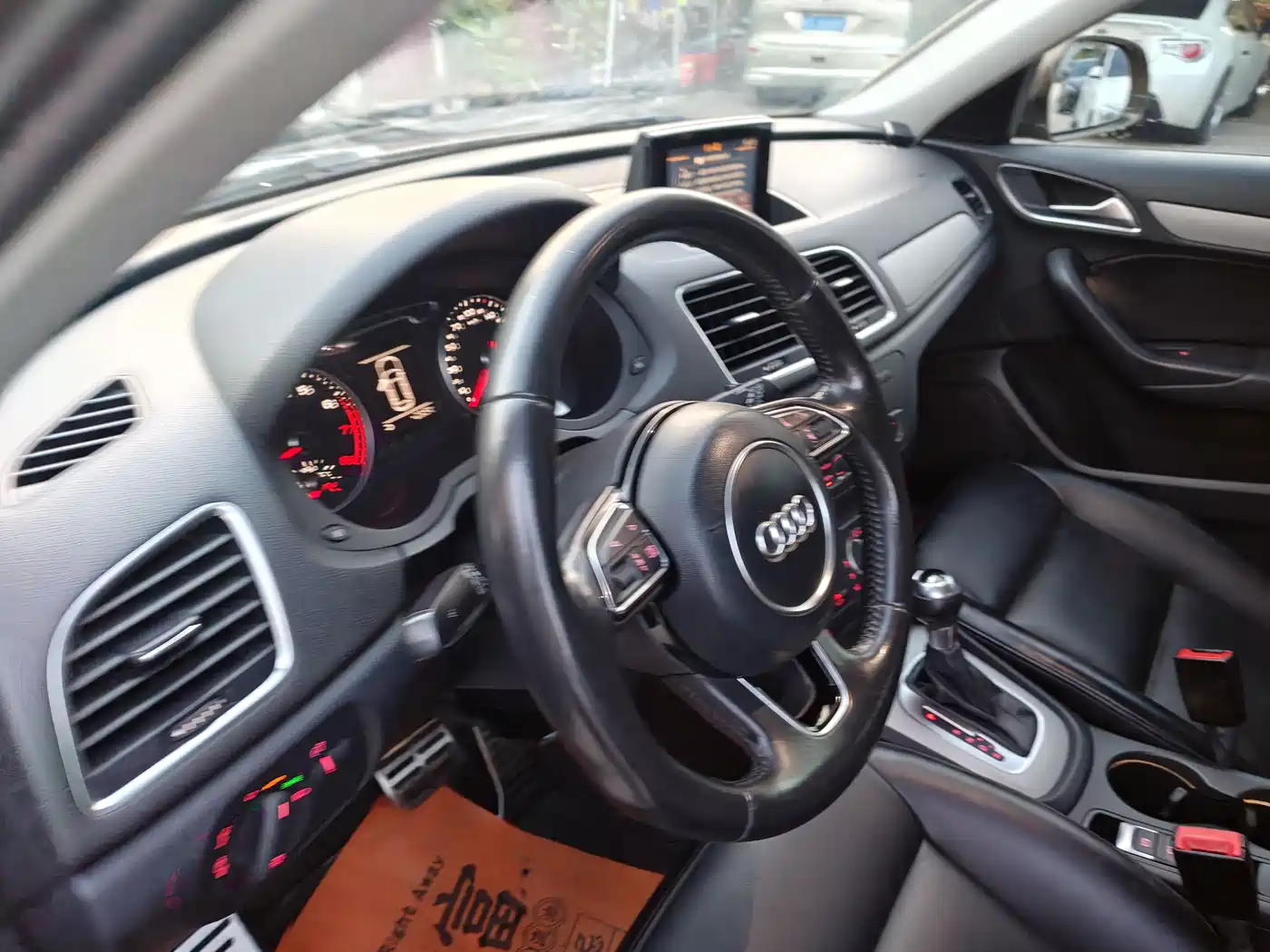 Audi Q3 2015 35 TFSI Progressive фото 39