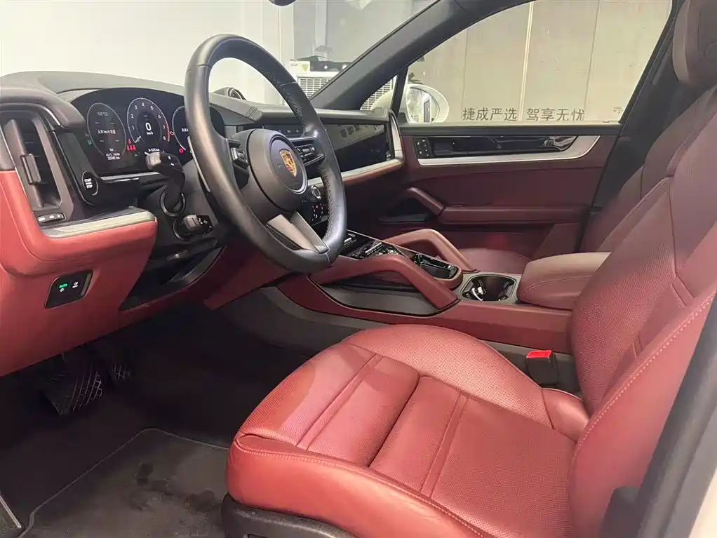 Фото 6 - Porsche Cayenne