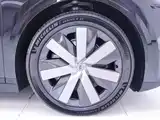 Фото 6 - Li Auto i6