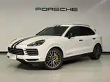 Photo 1 - Porsche Cayenne