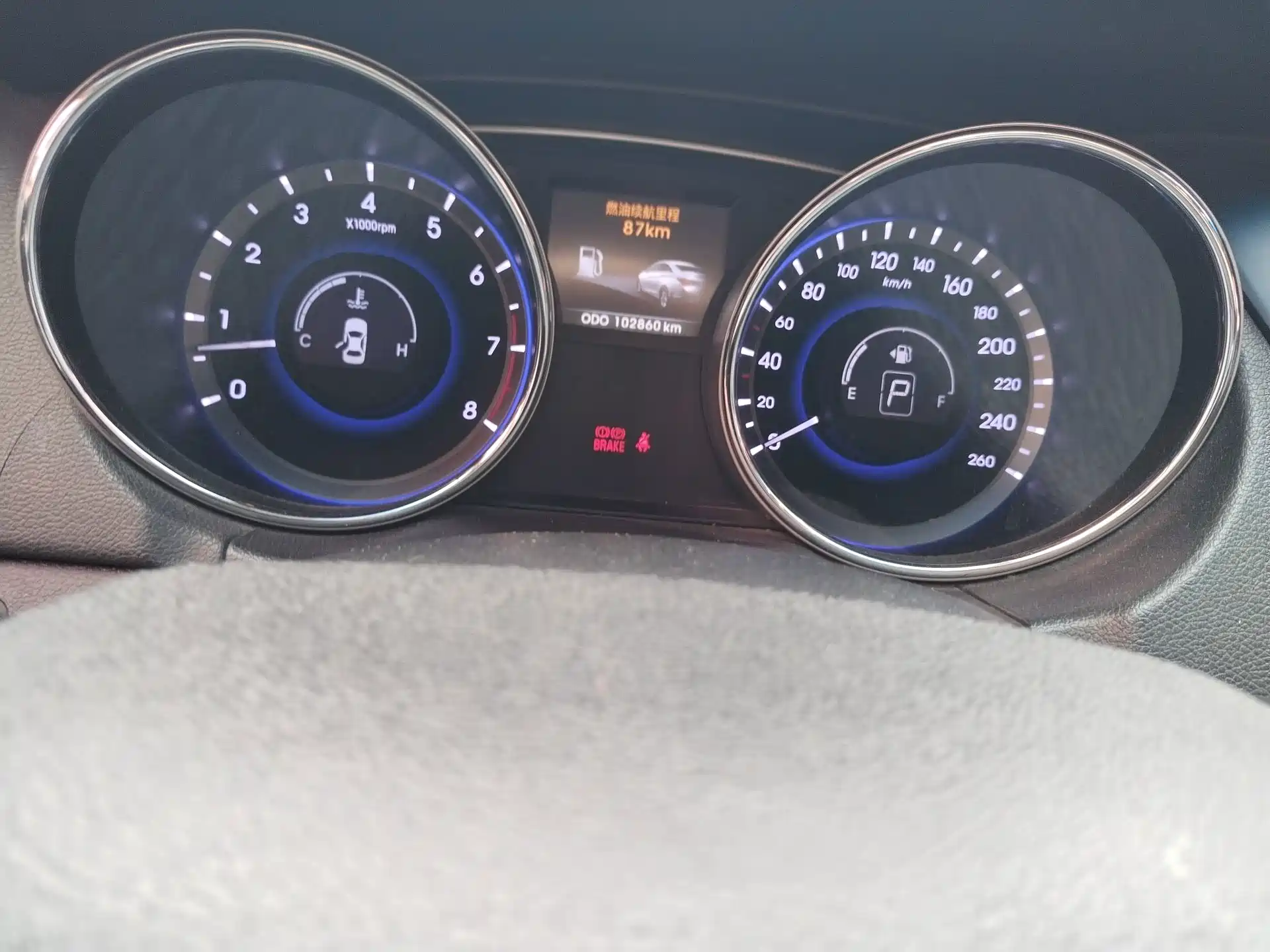 Photo 10 - Hyundai Sonata