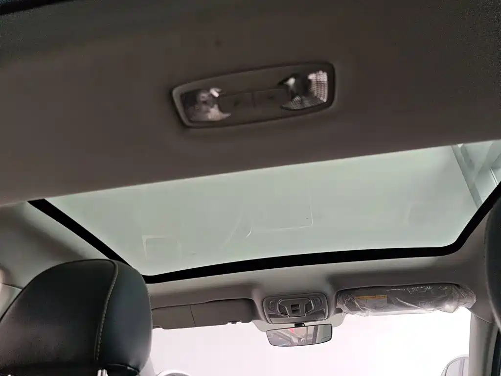 Roewe i6 MAX EV 2024 2022 EV 500 Sunroof Special Edition