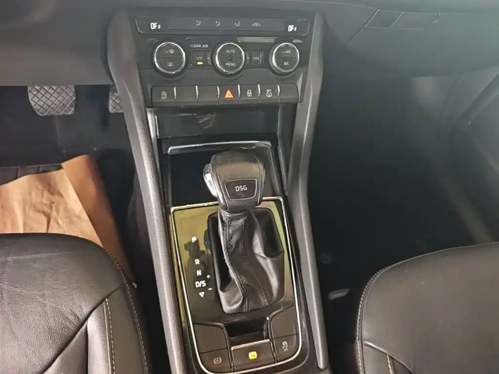 Škoda Kodiaq 2017 TSI330 5-seater 2WD Comfort Edition фото 14