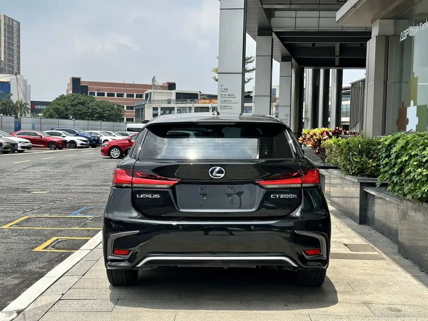 Lexus CT 2020 CT200h Elite Dual Color фото 5