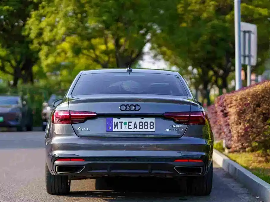 Audi A4L 2022 40 TFSI Luxury Dynamic фото 5