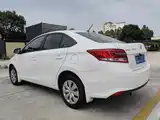 Фото 9 - Toyota YARiS L Zhi Xiang