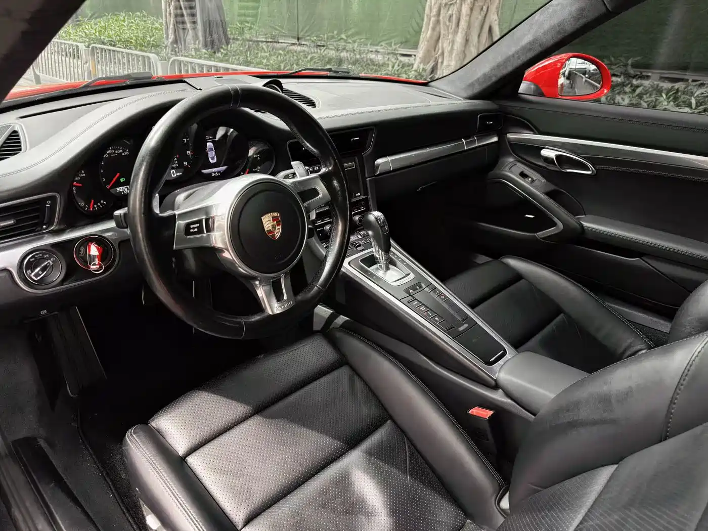 Porsche 911 2015 Carrera 3.4L Style Edition фото 7