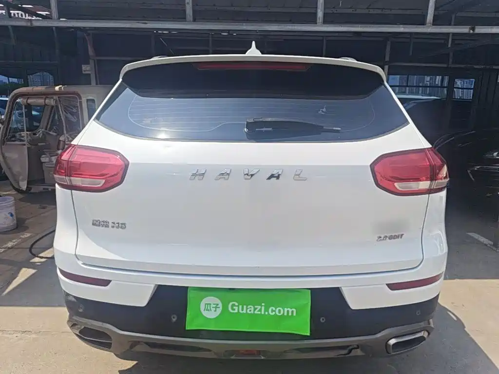 Photo 6 - Haval H6