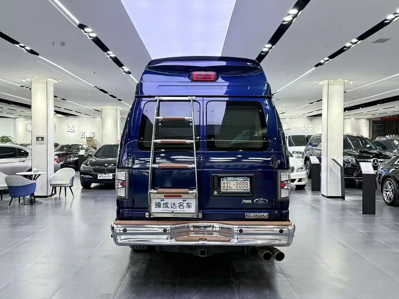 Ford E350 2015 2011 5.4L Standard Yacht Edition