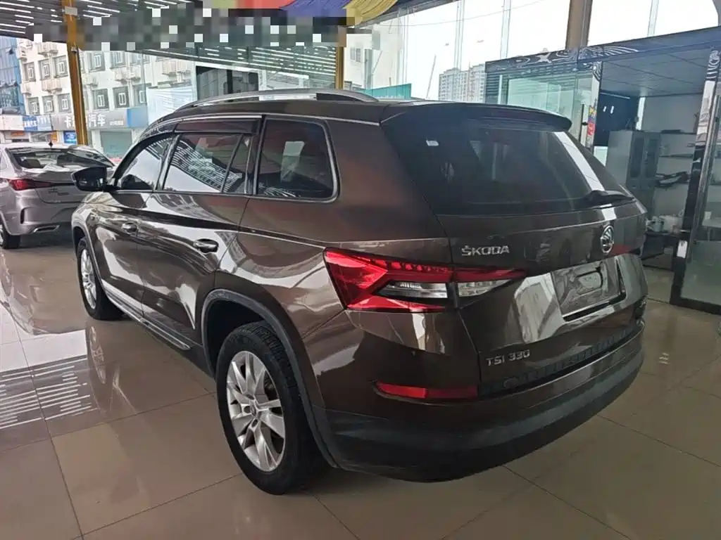 Škoda Kodiaq 2017 TSI330 5-seater 2WD Comfort Edition фото 5