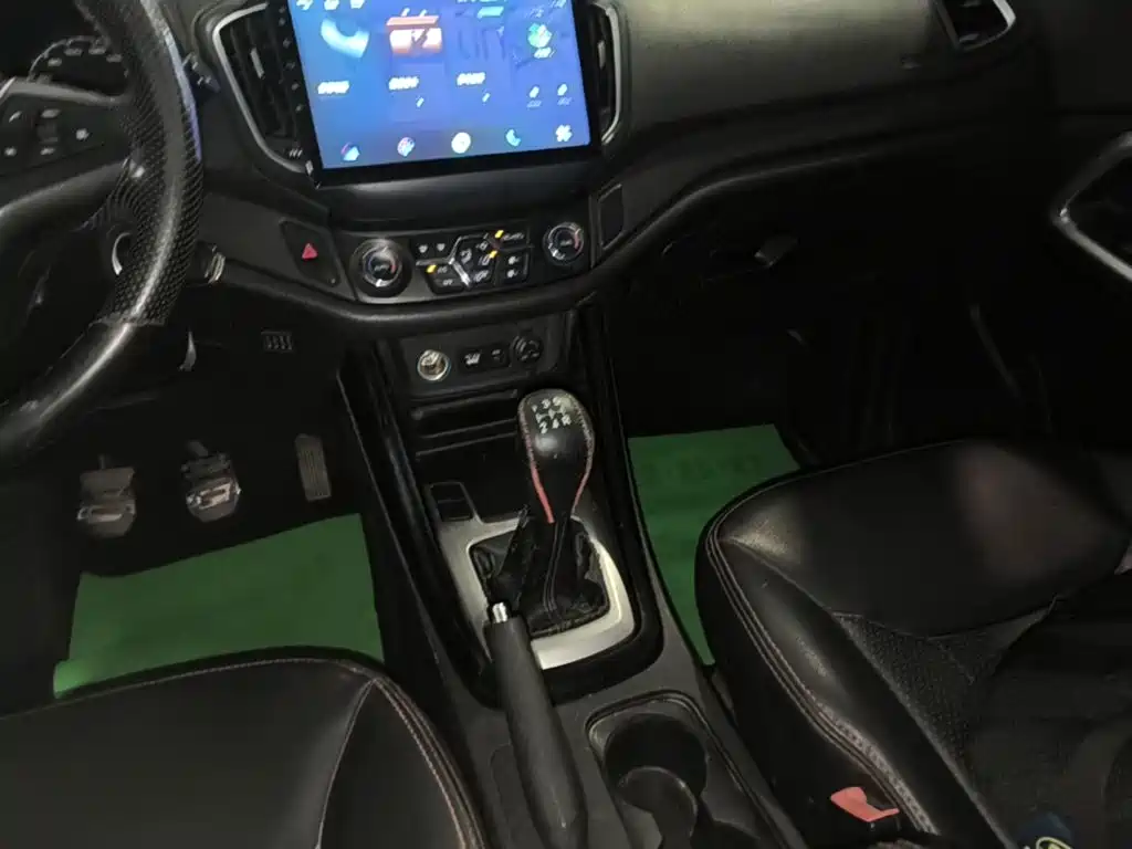 Chery Tiggo 5 2015 2014 2.0L Manual Family Premium Edition