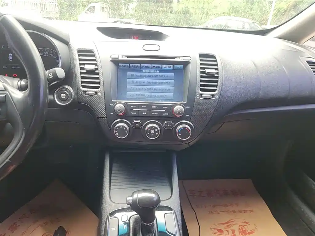 Kia K3 2016 1.6L Automatic GLS фото 13