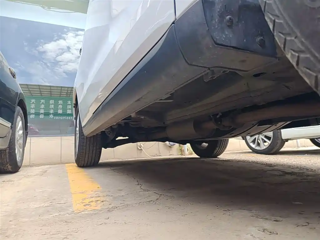 Haval M6 2019 1.5T DCT 2WD Value Edition (China VI) фото 21