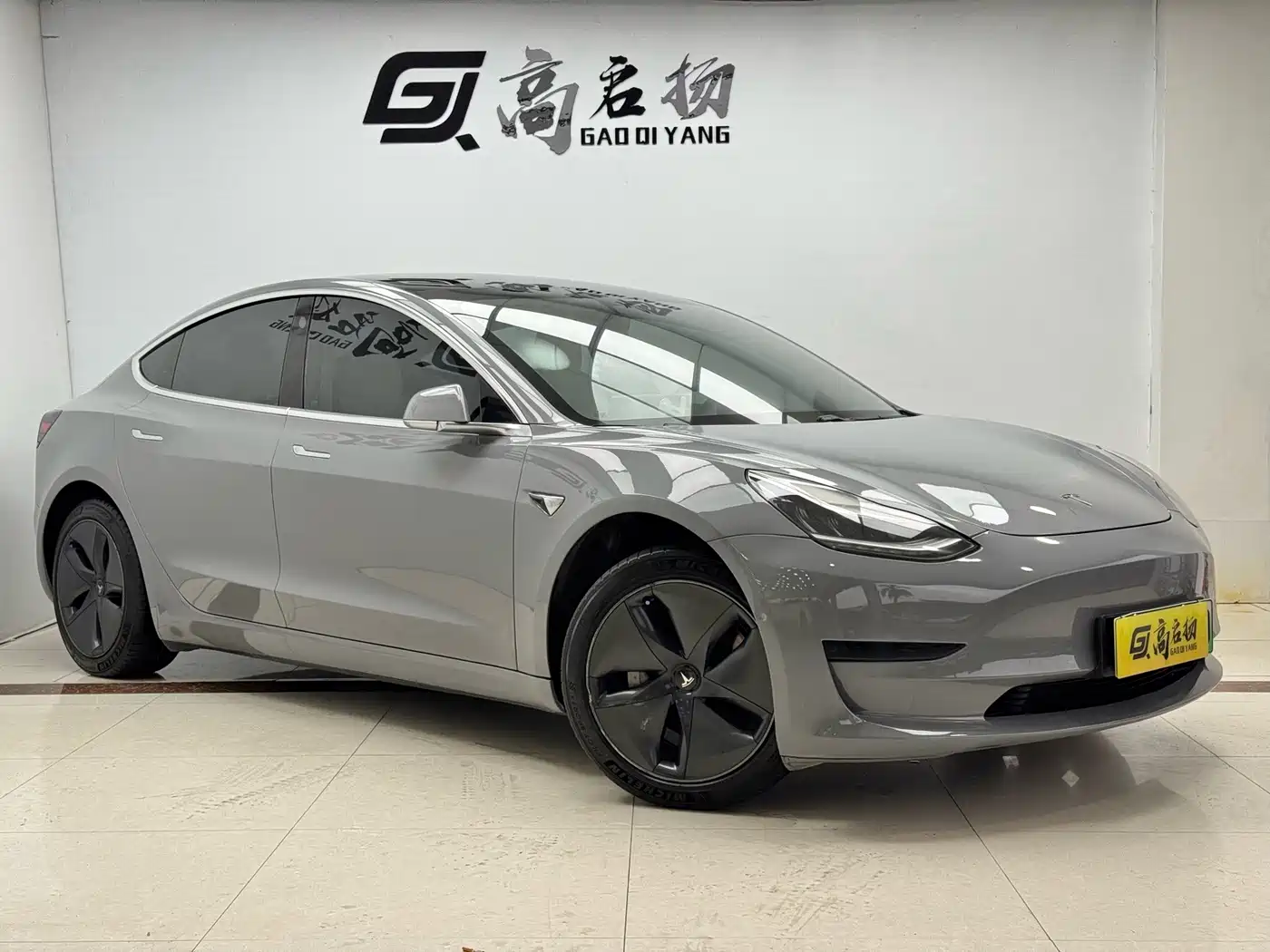 Фото 3 - Tesla Model 3