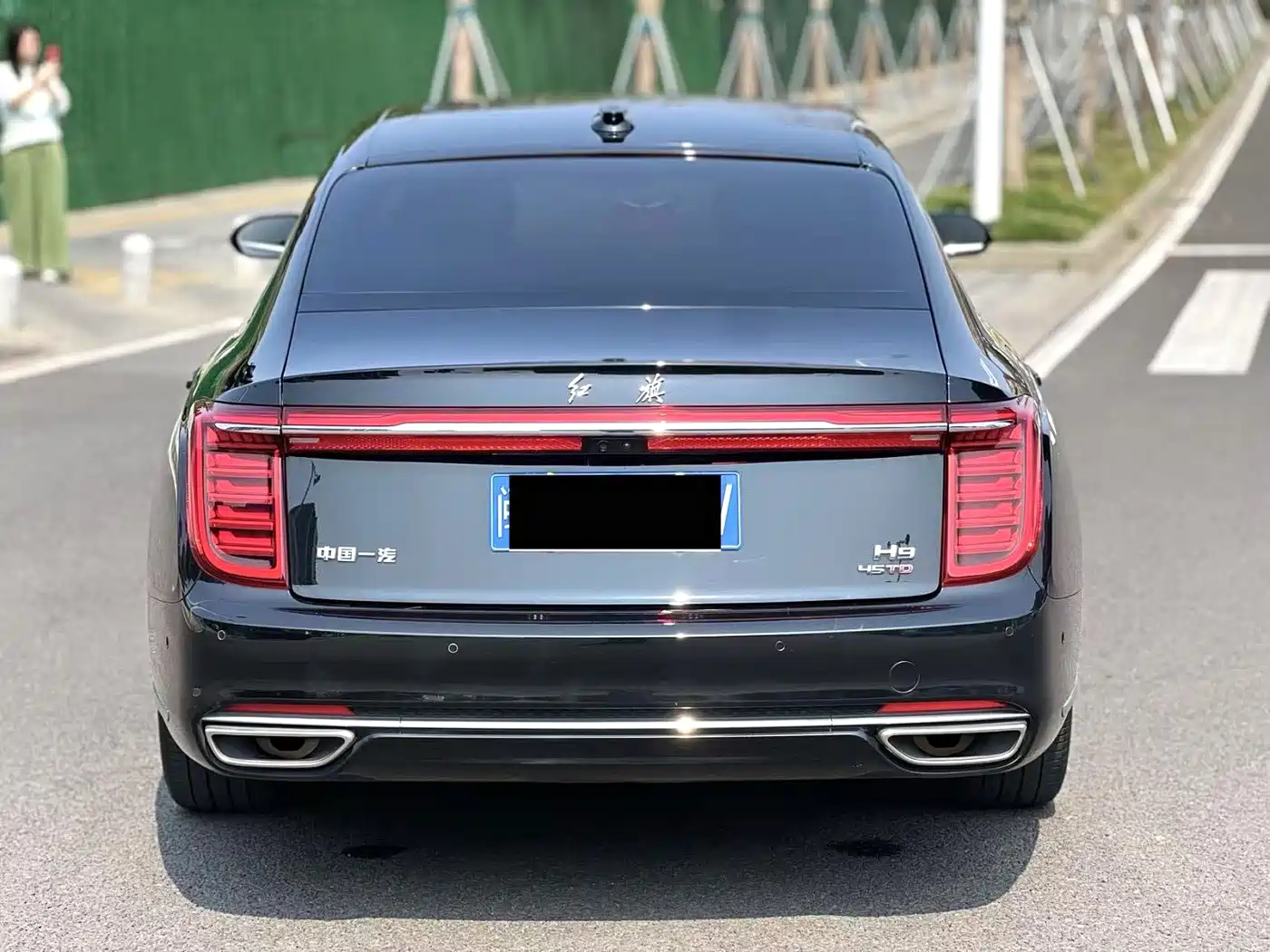  HONGQI H9