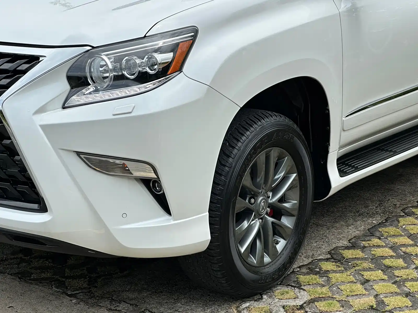 Фото 4 - Lexus GX