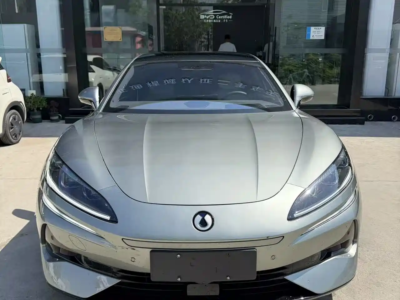 Denza Z9GT 2024 Model 1100 AWD Max Edition фото 6