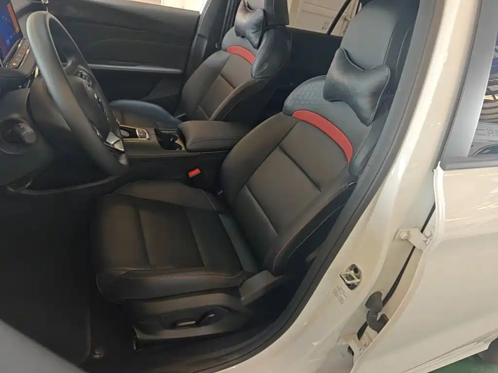 MG MG5 2025 2025 300TGI Global Flagship