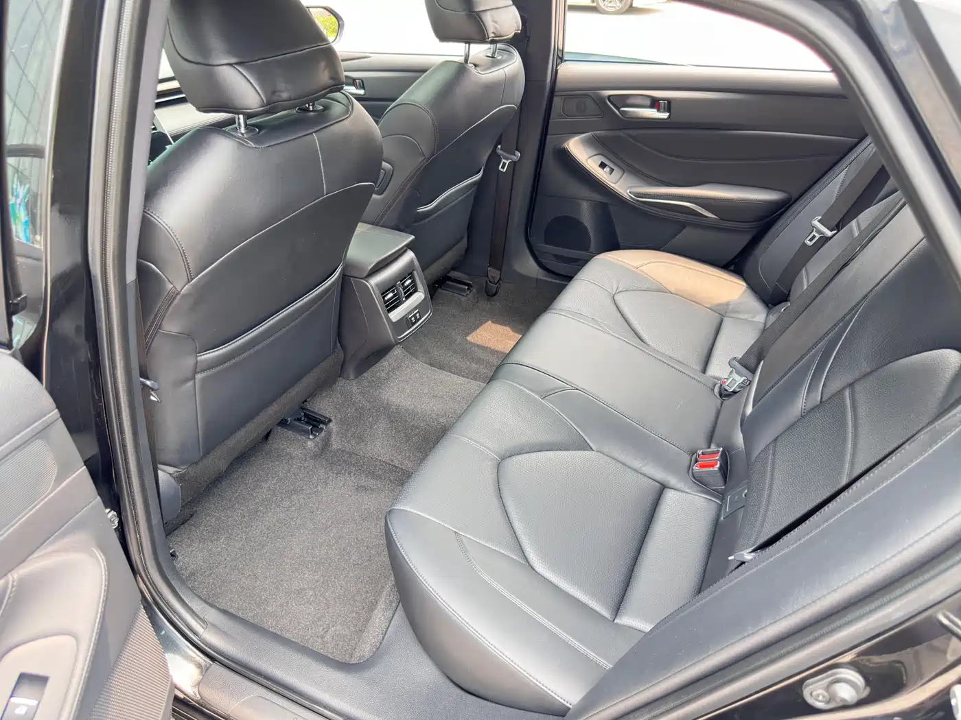 Toyota Avalon 2019 2.0L Luxury Edition (China VI) фото 13