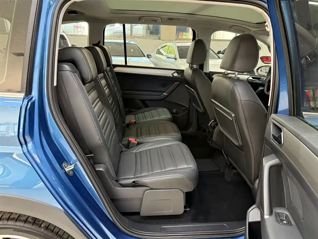 Volkswagen Touran 2022 Touran L 280TSI DSG Frontier Edition 7-seater фото 20