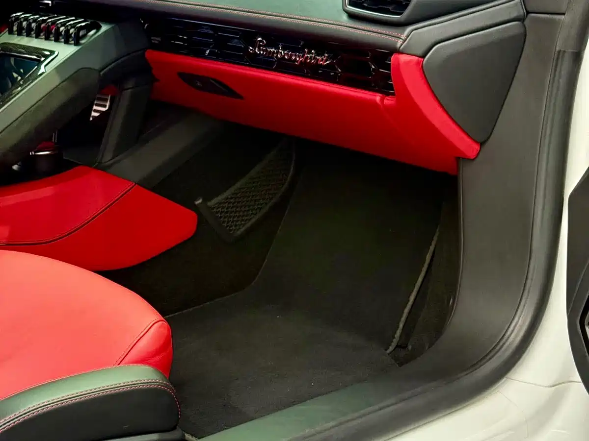 Lamborghini Huracán 2020 Huracán EVO RWD фото 21