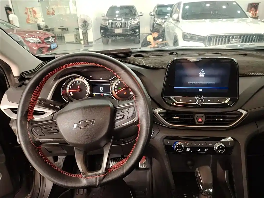 Chevrolet Volando 2018 Redline 530T Auto Premium Edition (5+2 seater) China V фото 6
