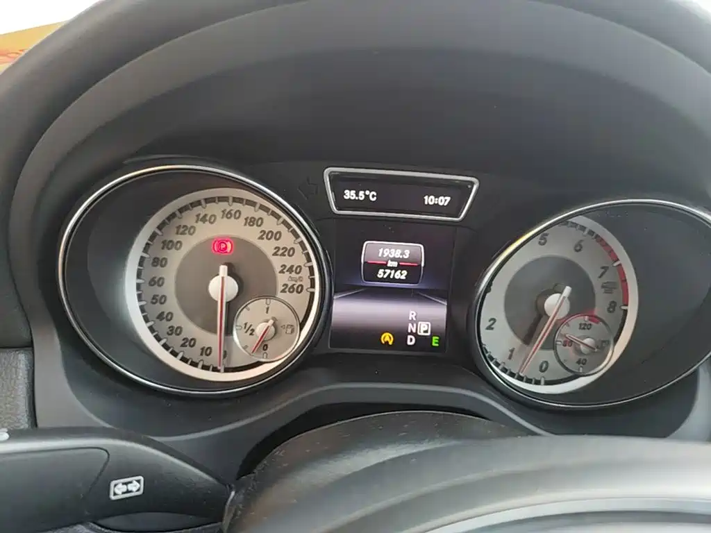 Mercedes-Benz CLA (Import) 2015 2015 CLA 200