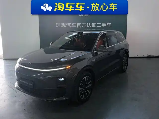 Li Auto L6 2025 Pro Smart Renewal Edition — фото 1