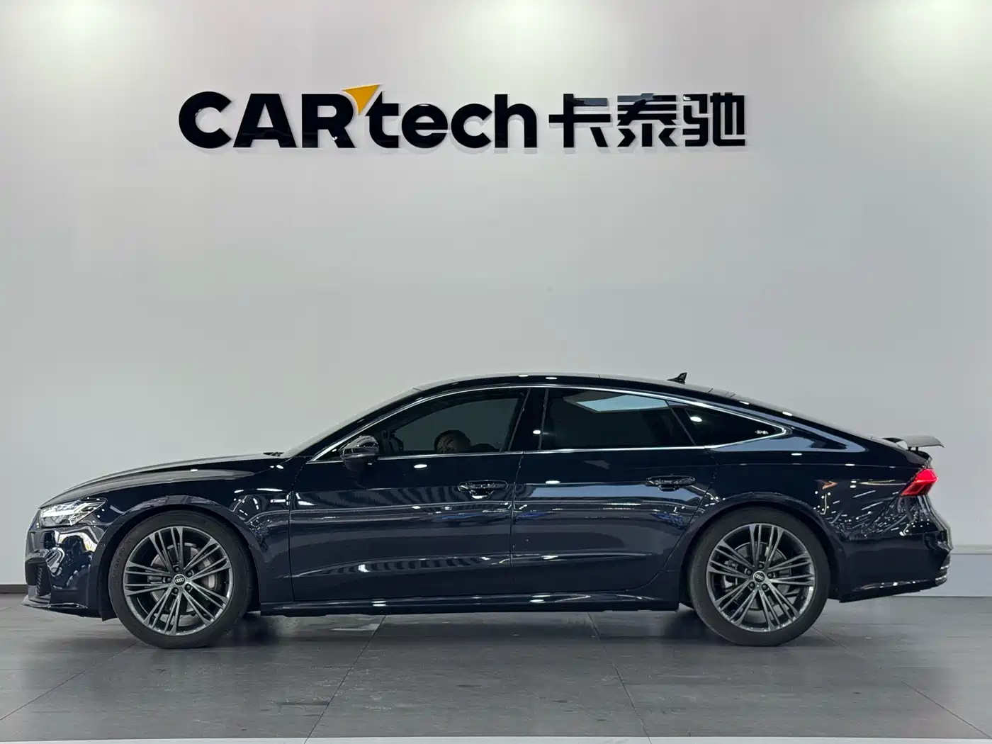 Audi A7 2022 45 TFSI Premium Selection фото 4