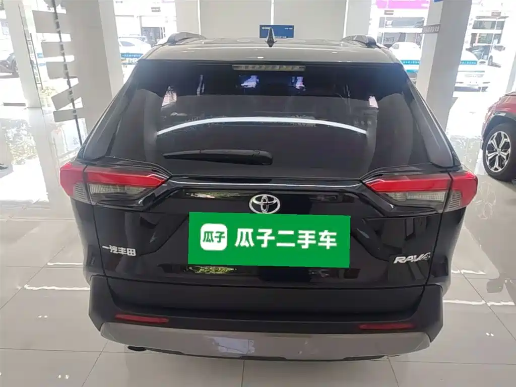 Toyota RAV4 Rongfang 2022 2.0L CVT 2WD Trend Edition фото 10