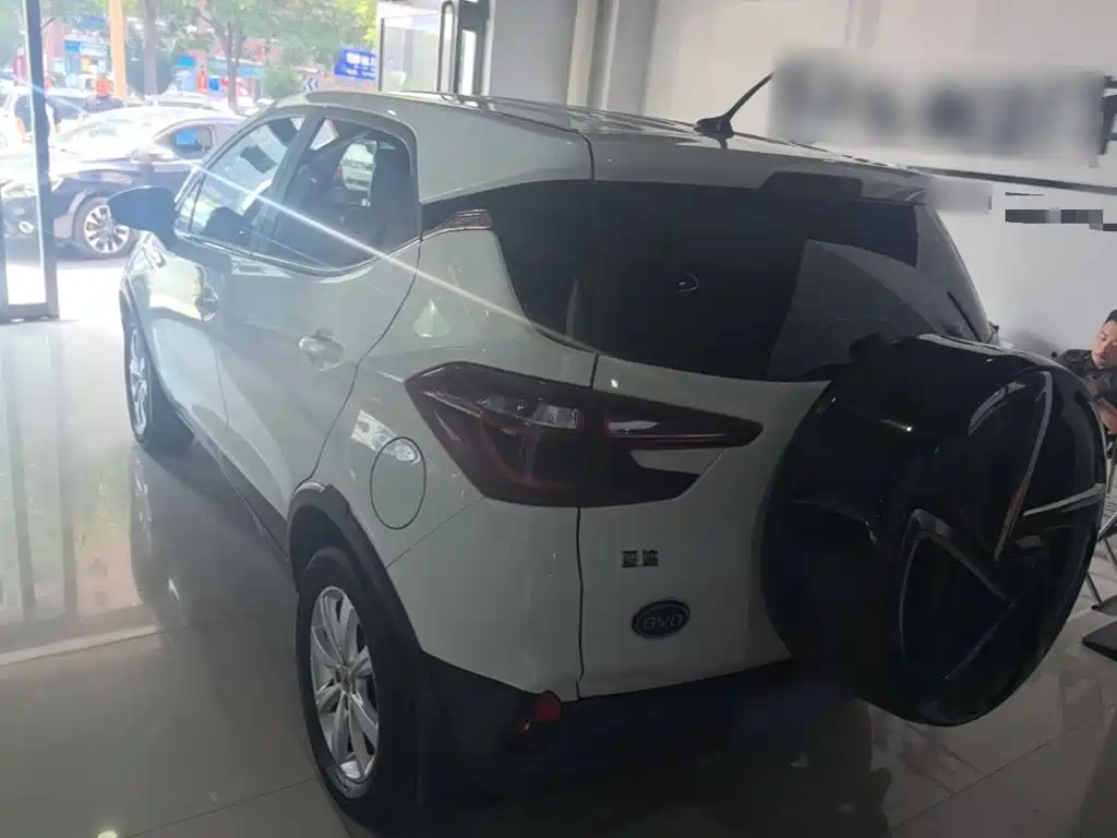 BYD Yuan 2018 2017 1.5L Auto Cool Fashion