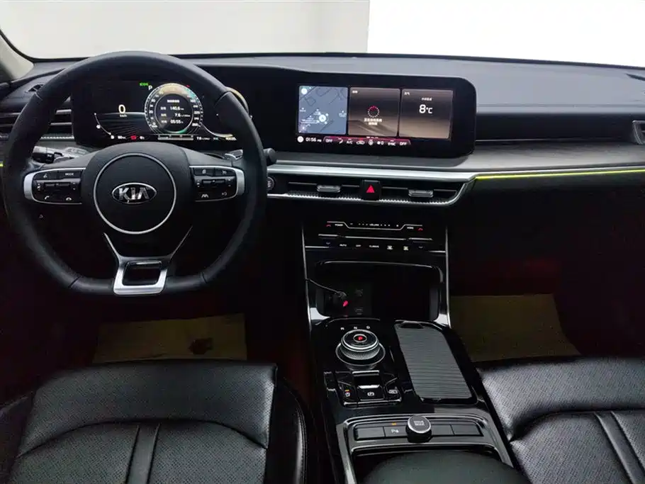 Kia K5 2020 270T CVVD Luxury Tech Version фото 12