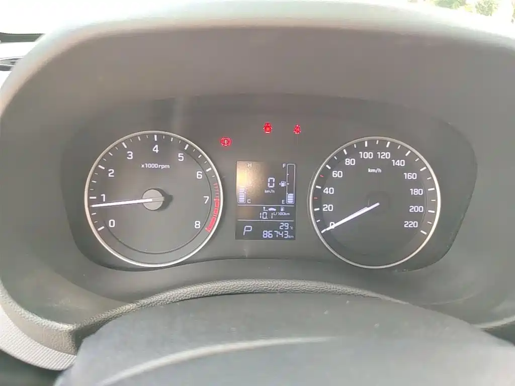 Hyundai Beijing Hyundai ix25 2015 1.6L Automatic 2WD Smart GLS фото 12