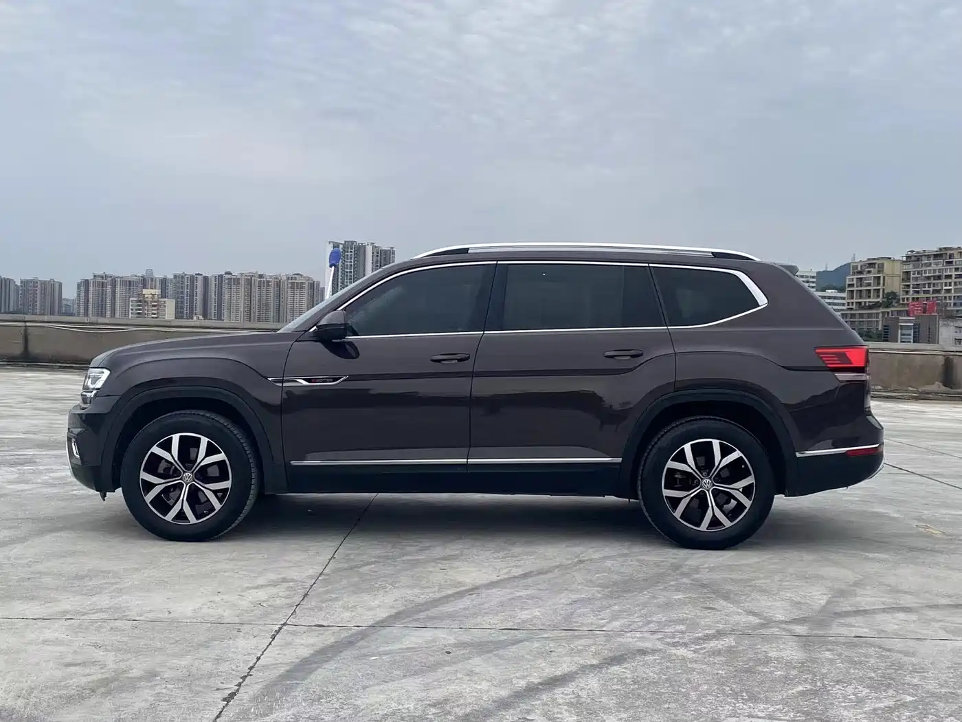 Volkswagen Teramont 2020 380TSI 4WD Luxury Edition China VI фото 3