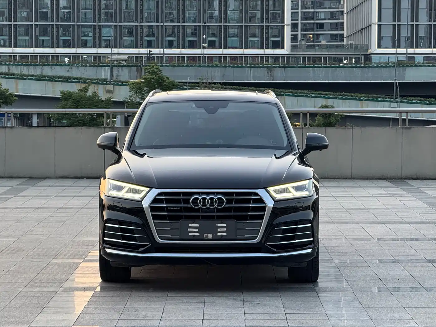 Audi Q5L 2020 40 TFSI Prestige Fashion фото 2