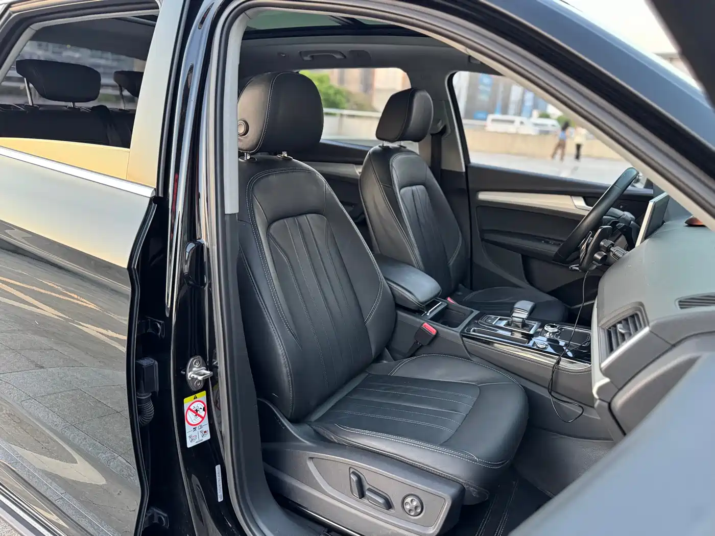 Audi Q5L 2020 40 TFSI Prestige Fashion фото 10
