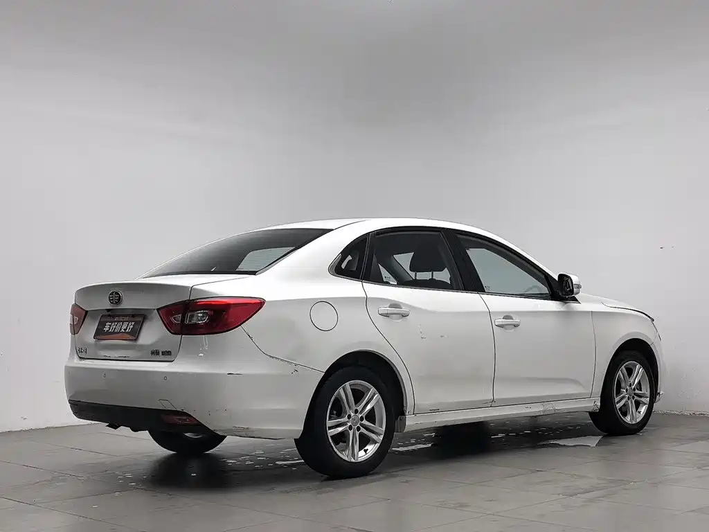 Besturn B30 2016 2016 1.6L Automatic Luxury