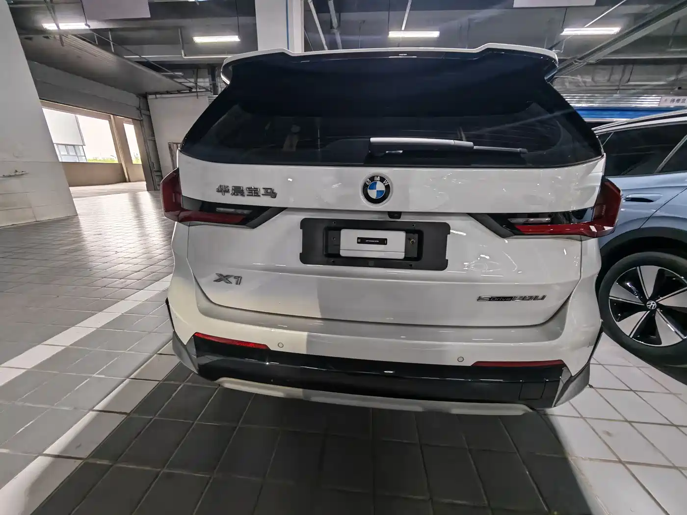 BMW X1 2023 sDrive20Li X Design Package фото 3