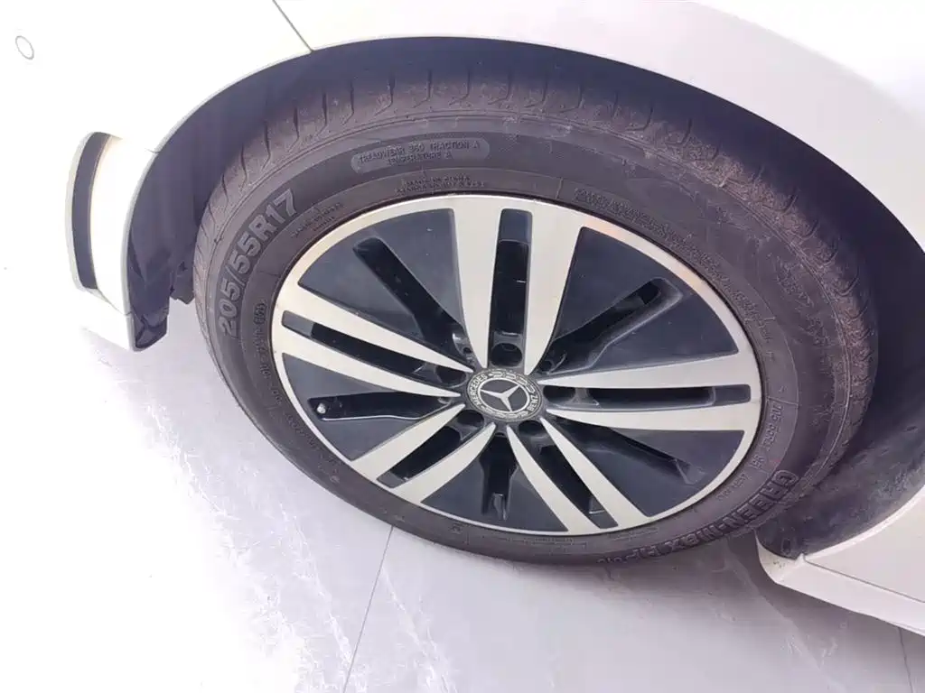 Mercedes-Benz A-Class 2019 A 180 L Sport Sedan фото 19