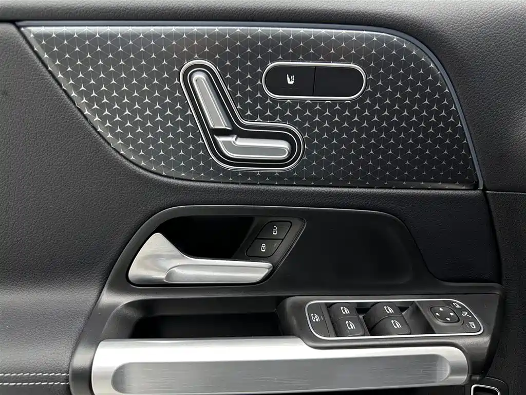 Mercedes-Benz EQB 2025 EQB 260 фото 25