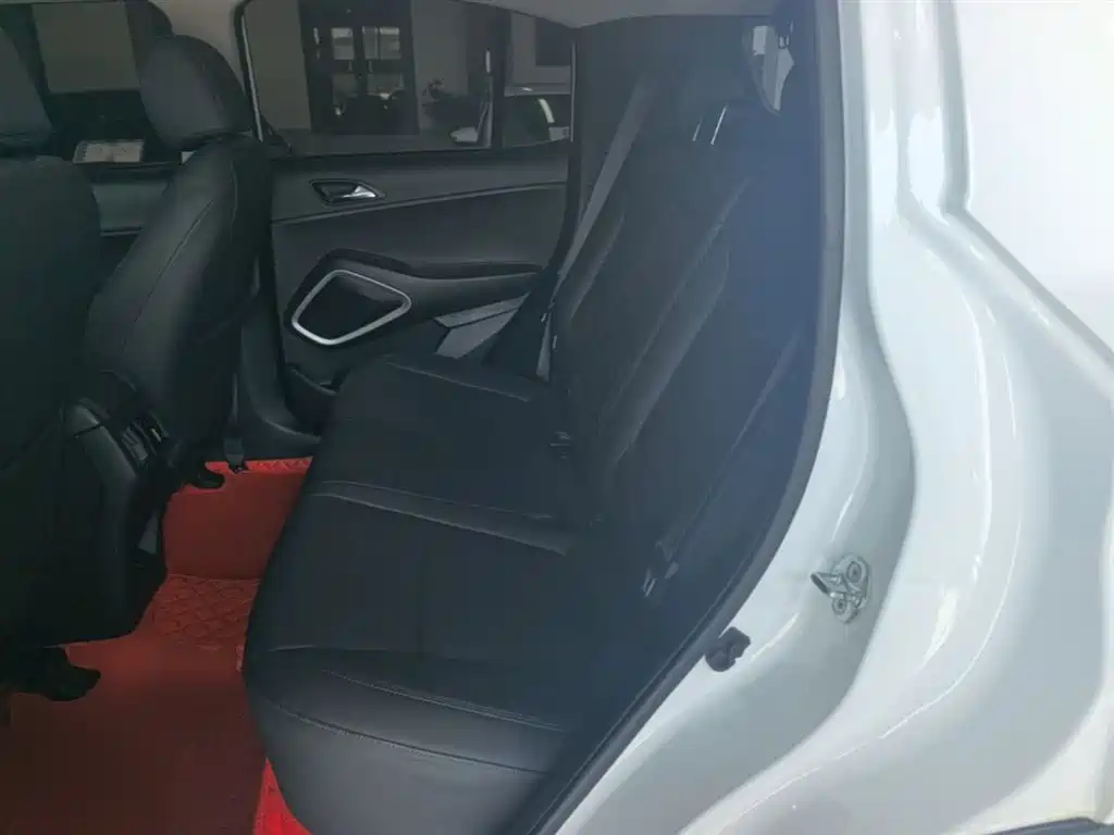 Hyundai Beijing Hyundai ix35 2019 2.0L Automatic 2WD Zhiyong·Enjoy China V фото 17
