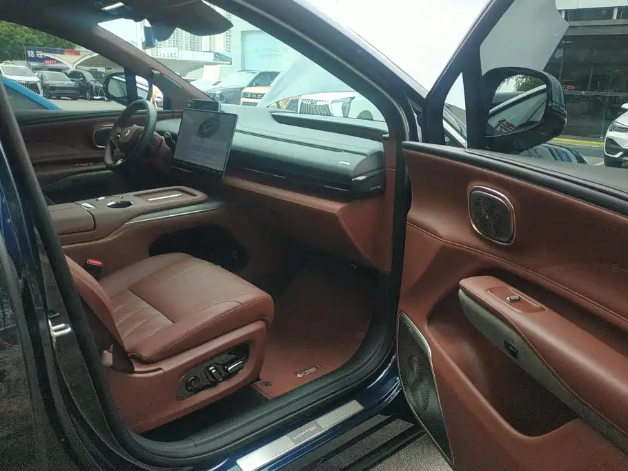 GAC Haobo Hyper HL 2025 2025 700 Ultra 6-seater 4WD LiDAR Edition