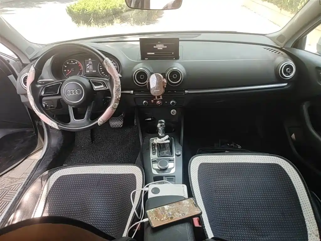 Audi A3 2017 Sportback 35 TFSI Progressive фото 10