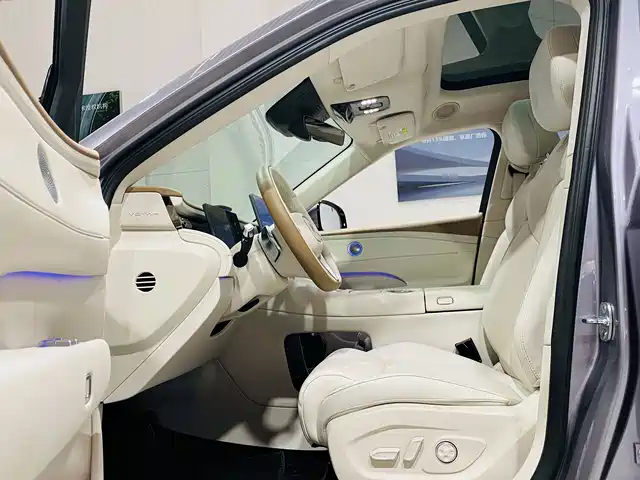 Voyah Auto VOYAH FREE 2025 FREE+ 4WD Qiankun Edition — фото 5