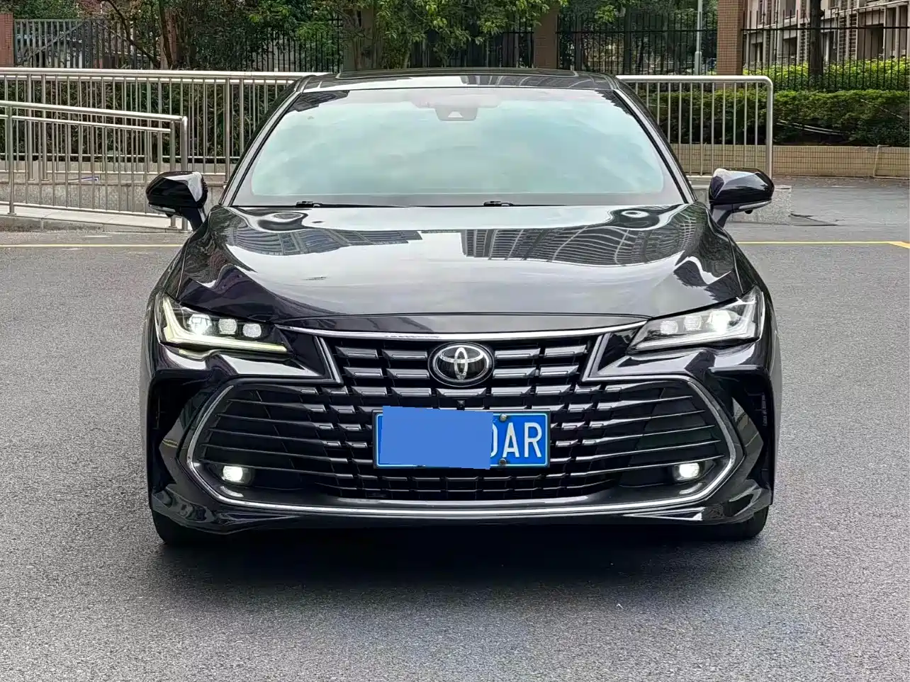 Toyota Avalon 2022 2.0L Luxury Edition фото 2