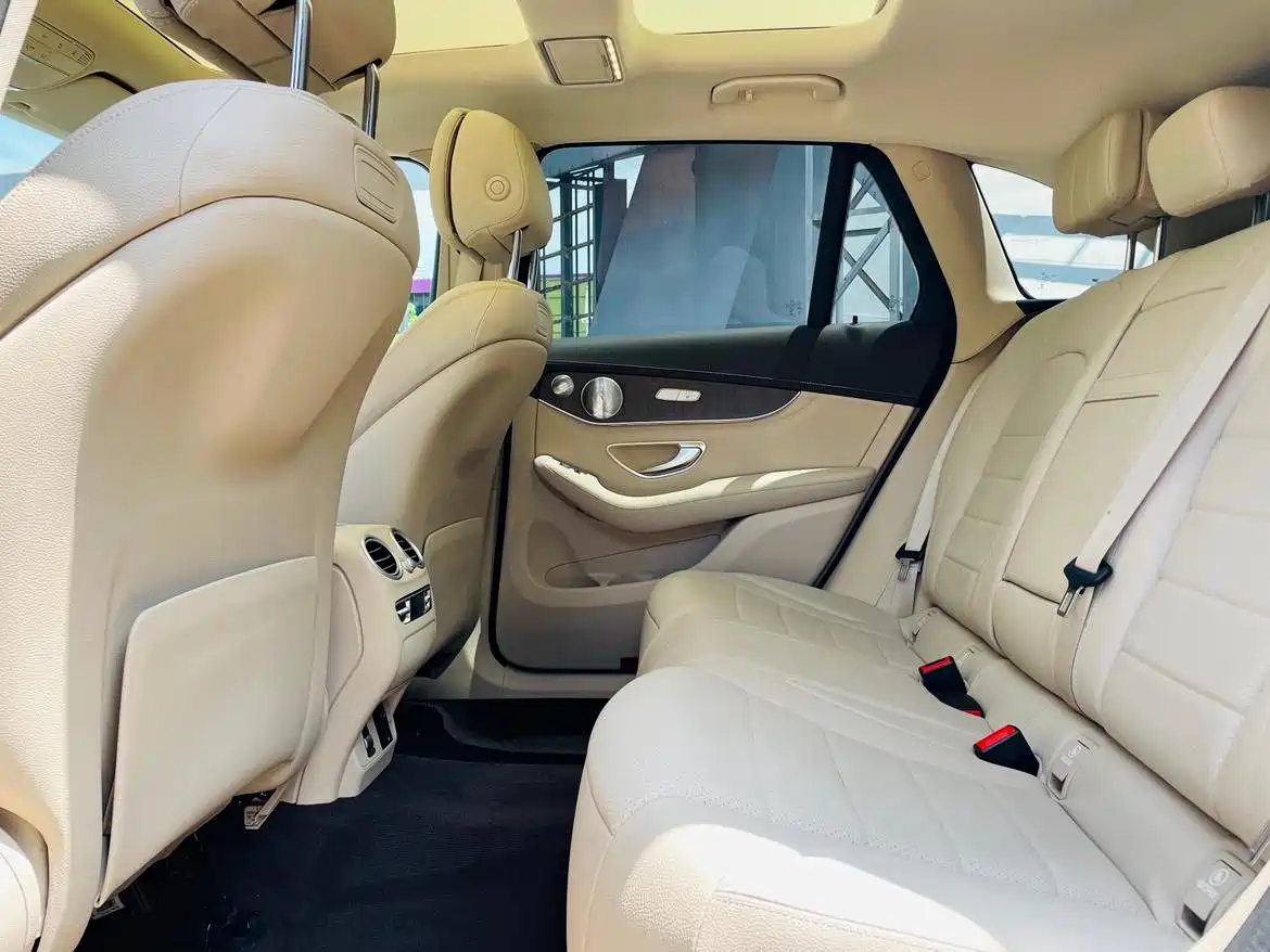 Mercedes-Benz GLC 2019 GLC 300 L 4MATIC Dynamic фото 5