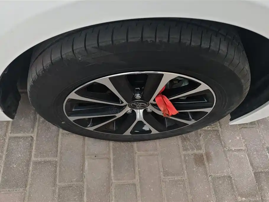 TOYOTA LEI LING