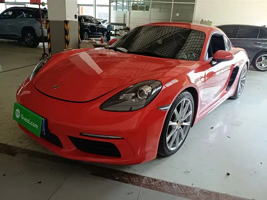 Porsche 718 2016 Cayman 2.0T фото 2