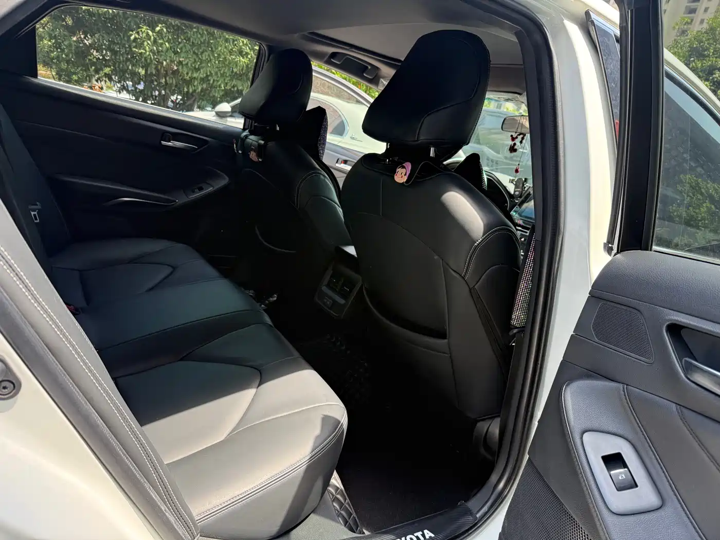 Toyota Avalon 2022 2.0L Progressive Edition фото 6
