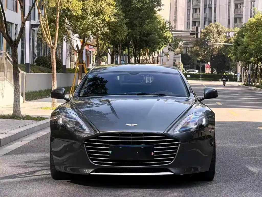 2018 Aston Martin Rapide